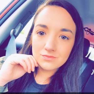 Meet your Posher, Rebecca